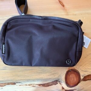 lululemon athletica woman’s Dark Brown Belt Bag